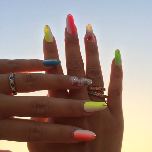 ギャラリー画像 01